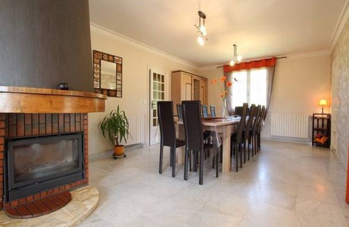 Arsac-en-Velay House | Gite Arsac-en-Velay, 7 bedrooms, 12 persons