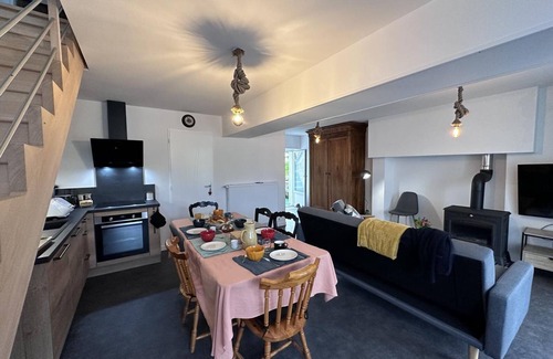 Buxieres-les-Mines Cottage | Gite Buxières-les-Mines, 2 bedrooms, 4 persons