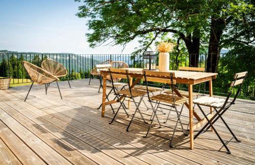 Premanon House | Gite d exception avec vue panoramique 4 personnes