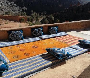 Ait Ouallal Cabin | Gite d'tape handour