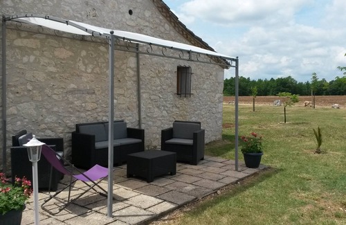 Saint-Cernin-de-Labarde House | Gite en Pierre 7 Personnes, Hameau Isolé, Piscine Privée