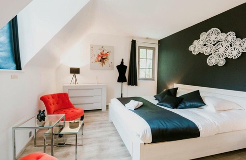 Estaires House | Gite Estaires, 4 bedrooms, 10 persons