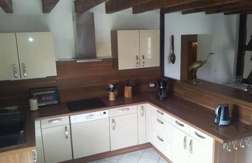 Montjay Cottage | Gite for 14 people with swimming pool