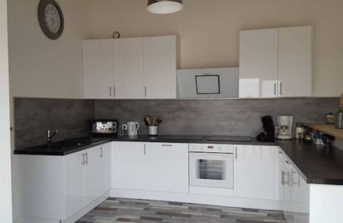 LʼAiguillon-sur-Mer House | Gite DE Groupe 6 Chambres + Mezzanine - Semaine/we