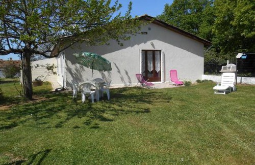 Saint-Vivien-de-Medoc House | Gite Saint-Vivien-de-Médoc, 2 bedrooms, 4 persons