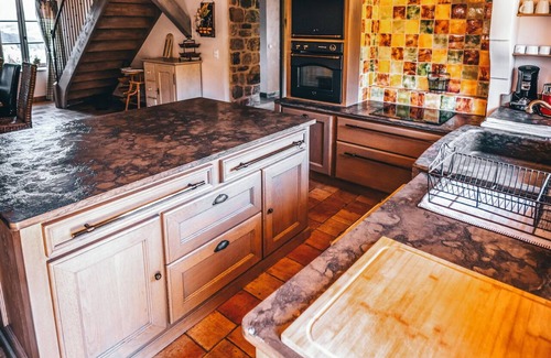 Labatie-d'Andaure Cottage | gite/house ardéchoise of character with swimming pool