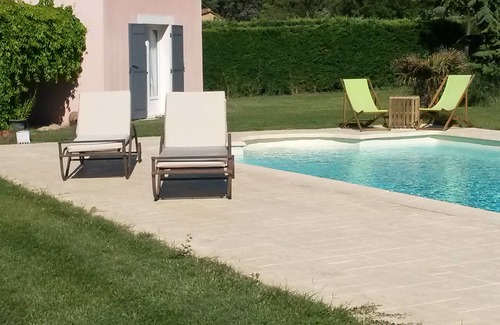 Velleron Cottage | Gîte in Provence at the foot of the Luberon
