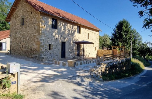 Sarlat-la-Caneda House | Gite in Sarlat in a renovated barn, 15 minutes' walk from the historic center.