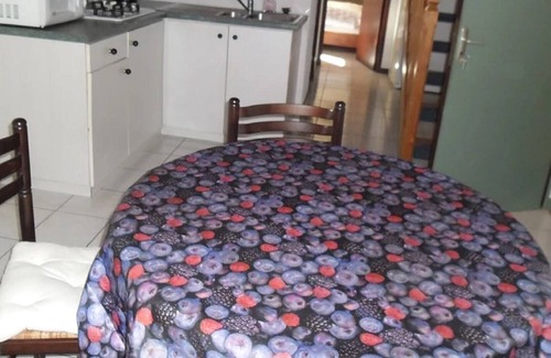 Autignac Apartment | Gite la coquillade - 2 people