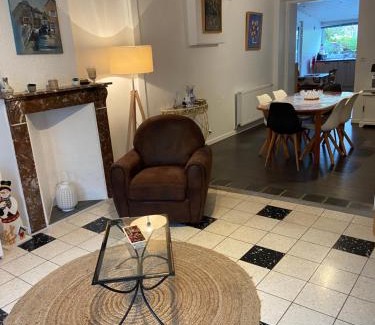 Fumay House | gite le CARMEL