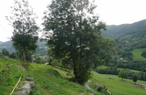 Mandailles-Saint-Julien Cottage | Gite Mandailles-Saint-Julien, 2 bedrooms, 4 persons