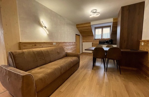 Saint-Jean-de-Sixt Apartment | Gite near La Clusaz with Spa and swimming pool