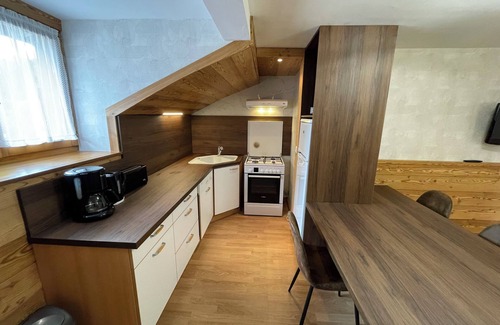 Saint-Jean-de-Sixt Apartment | Gite near La Clusaz with Spa and swimming pool