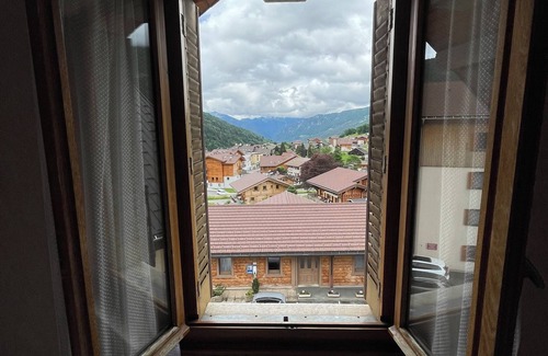 Saint-Jean-de-Sixt Apartment | Gite near La Clusaz with Spa and swimming pool