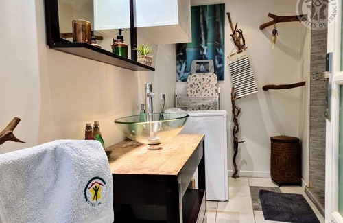 Nesles-la-Vallee Cottage | Gite Nesles-la-Vallée, 1 bedroom, 2 persons
