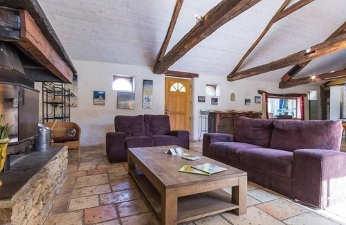Nort-sur-Erdre House | Gite Nort-sur-Erdre, 5 bedrooms, 14 persons