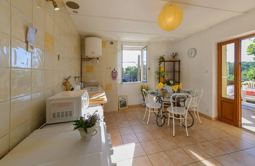 Largentiere Apartment | Gite Nour - Avec piscine partagée