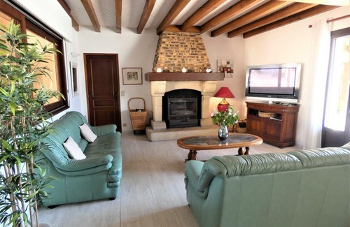 Prechacq-les-Bains House | Gite Préchacq-les-Bains, 4 bedrooms, 8 persons