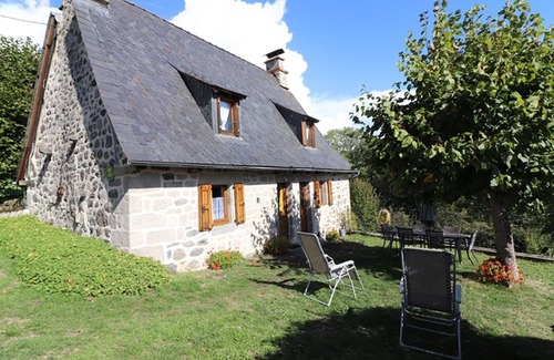Saint-Clement Cottage | Gite Saint-Clément, 2 bedrooms, 5 persons
