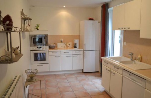 Saint-Cybardeaux House | Gite Saint-Cybardeaux, 2 bedrooms, 4 persons