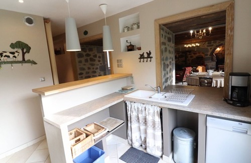 Sourniac Cottage | Gite Sourniac, 3 bedrooms, 6 persons