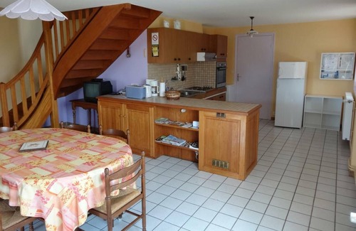 Saint-Just-la-Pendue House | Gite St-Just-la-Pendue, 2 bedrooms, 4 persons