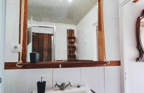 Vaureal Cottage | Gite Vauréal, 1 bedroom, 3 persons