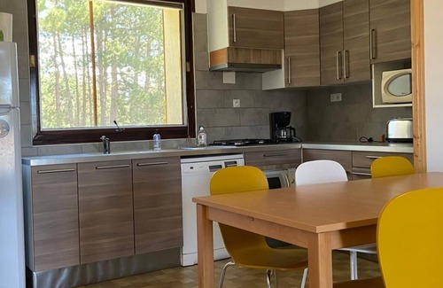 Grospierres Bed & Breakfast | Gites for rent in south Ardeche, quiet, swimming pool and air conditioning