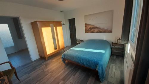 Villedieu-les-Poeles House | Gites Nature & Espace - Le puits des souhaits