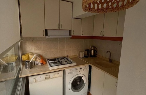 Ayvalik House | Gizli Cennet Badavut