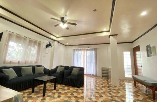 General Luna Apartment | GL Siargao Fam Home w/Starlink