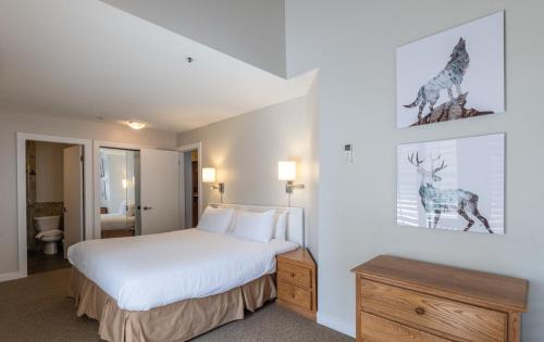 Blackcomb Apartment | Glacier Lodge 309 by Outpost Whistler