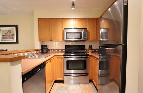 Village North Condo | Glacier's Reach by Whistler Retreats