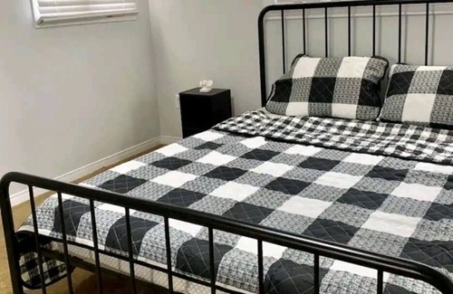 Whitby House | Glamorous 5 BR Getaway Mins Away From Thermea Spa