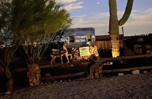 Tucson Cottage | “Glamping” at its finest. Meet Genevieve, a restored 1959 Fan travel trailer.