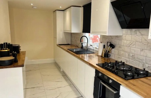 City Centre Glasgow House | Glasgow Central Paradise - Spacious 3- Bed House