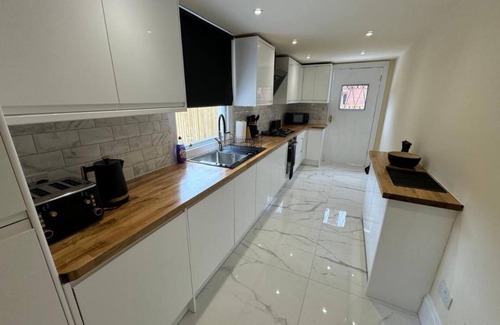City Centre Glasgow House | Glasgow Central Paradise - Spacious 3- Bed House