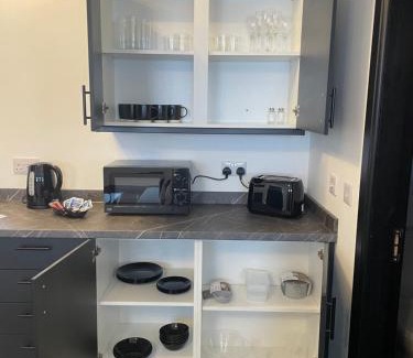 Irvine Apartment | GlasVenn Cottages