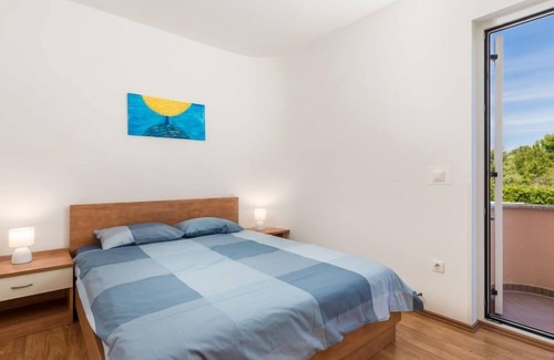 Milohnici Apartment | Glavotok (KRK307) by Interhome