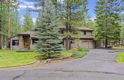 Black Butte Ranch House | Glaze Meadow 376