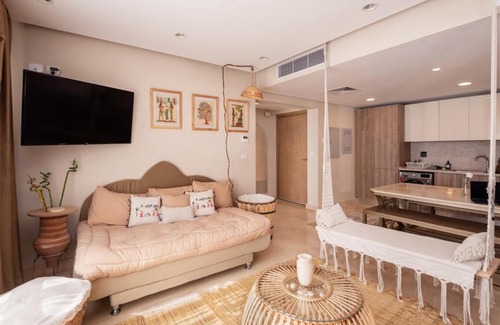 El Gouna Apartment | Gleaming 1 BR Apt Mangroovy w Pool & Beach Access