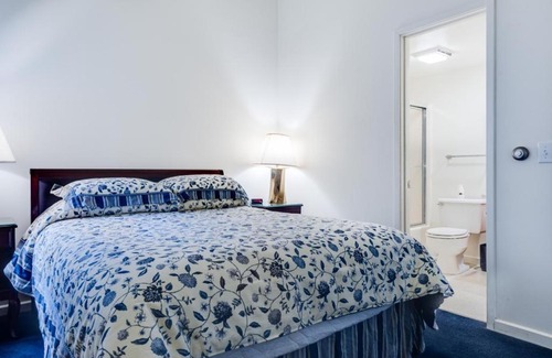 Chautauqua Apartment | Glen Park C4