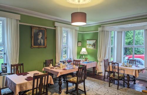 Inniskeen House | Gleneven Guest House