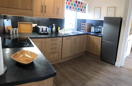 Biggar Cottage | Glenheurie Cottage - a cottage that sleeps 7 guests in 3 bedrooms