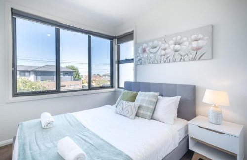 Glenroy House | Glenroy 2br1ba In Townhouse Parkingwi-fibath