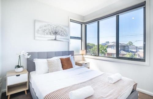 Glenroy House | Glenroy 2br1ba In Townhouse Parkingwi-fibath
