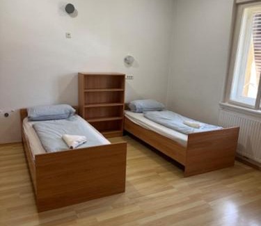 Ljubljana Hostel | Glinška rooms