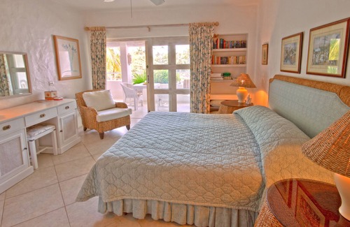 Porters Condo | Glitter Bay Estate 412 Beach Palms in St James by Personal Villas - Stunning Tur