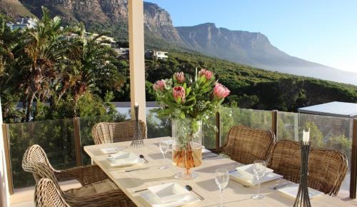 Sunset Beach Apartment | Glitter Bay