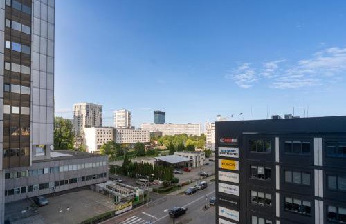 Katowice Apartment | Global Park Prime Apartment by BookingHost